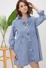 Load image into Gallery viewer, Snap Denim Dress
